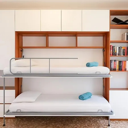 Апартаменты Xenia - 2rooms In Salita Sant'agostino 15 Рапалло