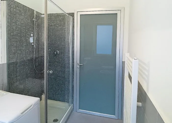 Xenia - 2rooms In Salita Sant'agostino 15 Рапалло